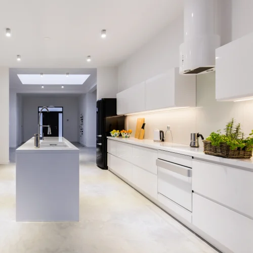 bright-kitchen-with-kitchen-island-2026-03-10-02-07-45-utc